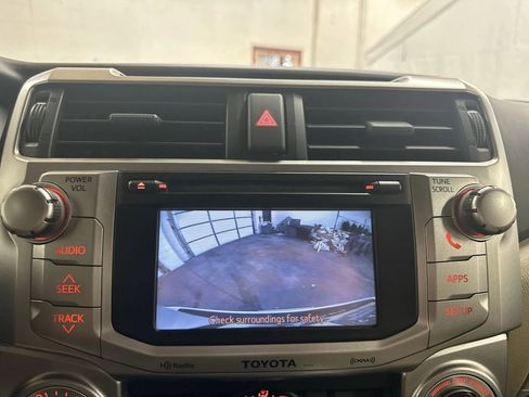 Used 2012 Toyota 4Runner SR5 image 19