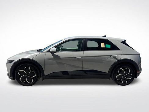 Used 2024 Hyundai Ioniq 5 SEL RWD image 2