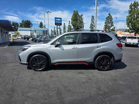 Used 2019 Subaru Forester Sport image 4