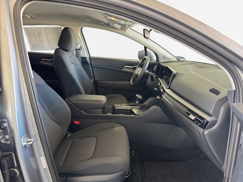 Certified 2026 Kia Sportage LX AWD/4WD image 26