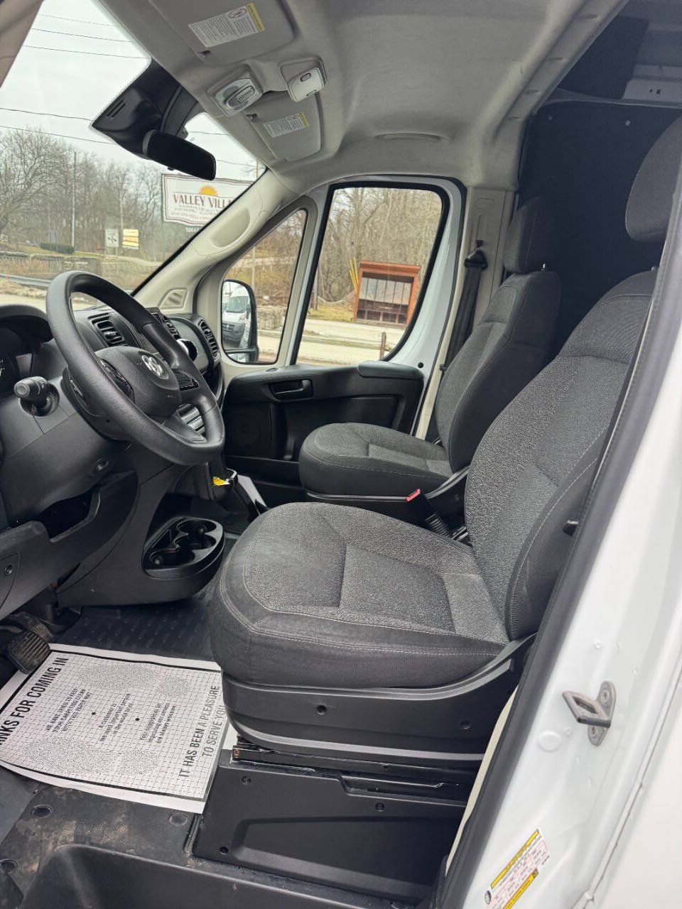Used 2022 RAM ProMaster 2500 FWD image 12