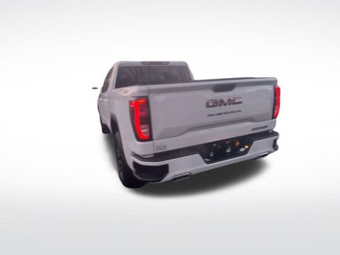 New 2026 GMC Sierra 1500 Elevation w/ X31 Off-Road Package image 9