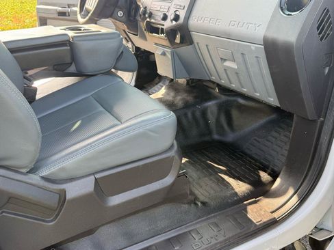 Used 2016 Ford F250 XL w/ Power Equipment Group RWD image 18