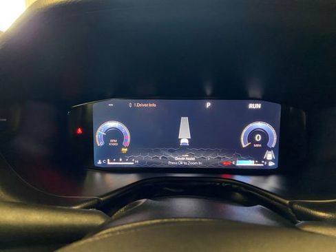 Used 2024 Jeep Compass Limited w/ High Altitude Package image 17