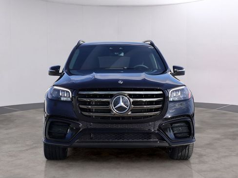 New 2026 Mercedes-Benz GLS 450 4MATIC image 2