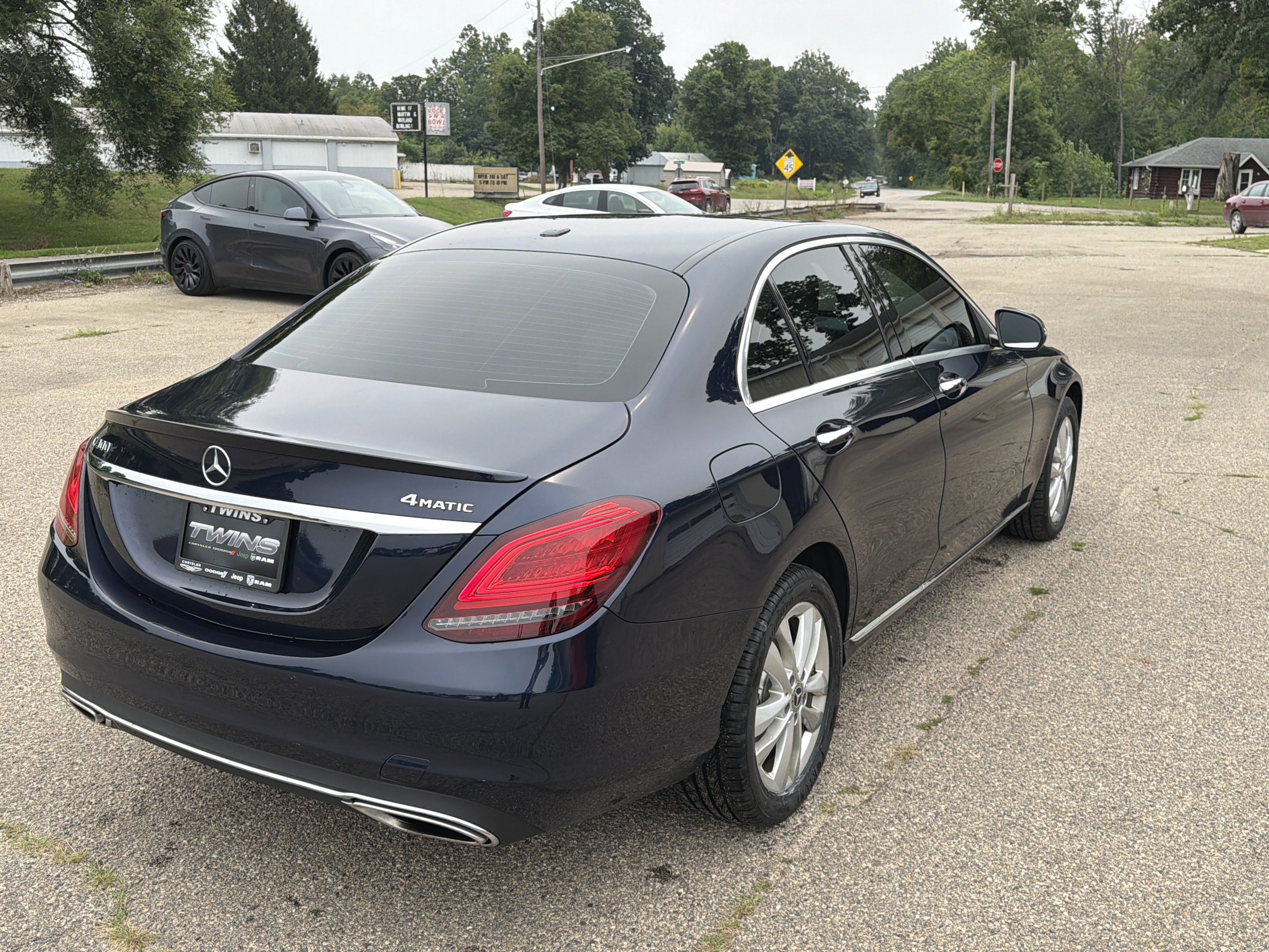 Used 2019 Mercedes-Benz C 300 4MATIC Sedan image 6