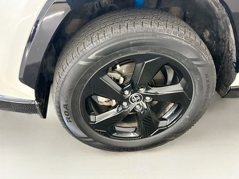 Used 2020 Toyota RAV4 XSE image 11