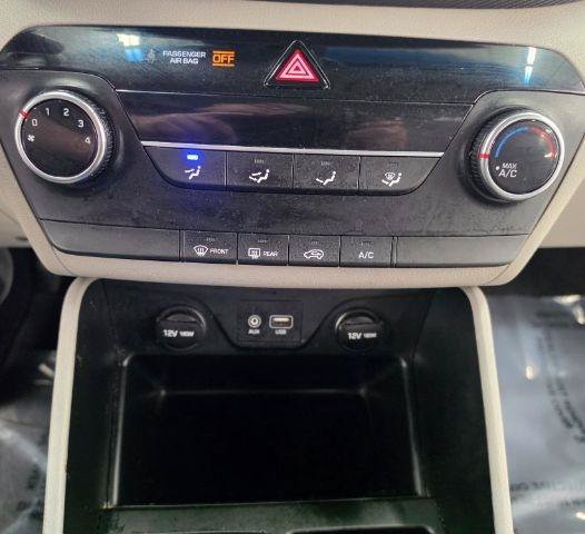 Used 2019 Hyundai Tucson SE FWD image 25