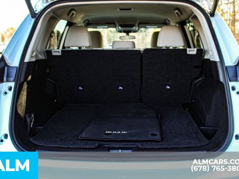 Used 2025 Nissan Rogue SV image 21