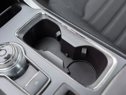 Used 2020 Ford Fusion SE image 15