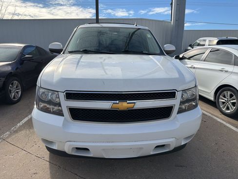 Used 2013 Chevrolet Tahoe LS image 2