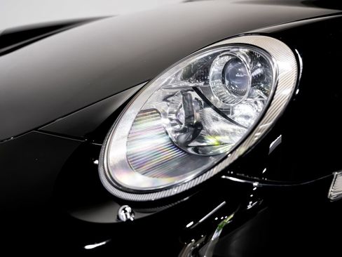 Used 2007 Porsche 911 Turbo AWD/4WD image 32