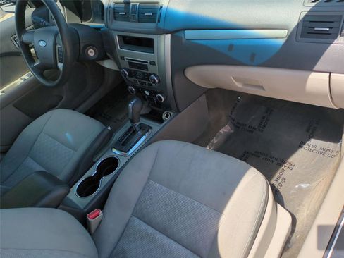 Used 2012 Ford Fusion SE FWD image 18
