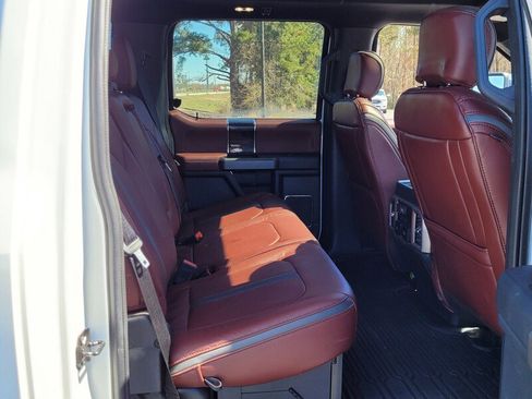 Used 2022 Ford F350 Platinum image 13
