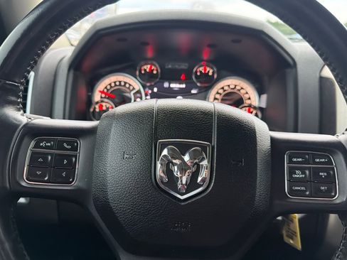 Used 2019 RAM 1500 Big Horn image 18