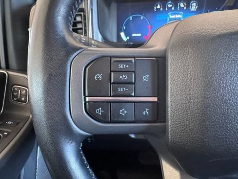 Used 2023 Ford F250 Lariat w/ FX4 Off-Road Package AWD/4WD image 15