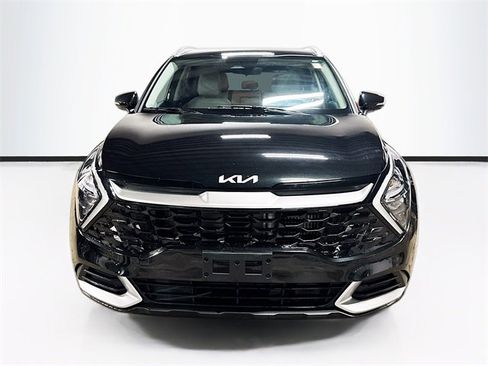 Used 2023 Kia Sportage EX image 2