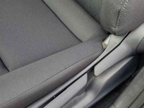 Used 2026 Toyota Corolla LE FWD image 17