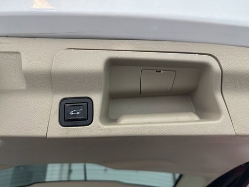 Used 2019 GMC Acadia Denali w/ Technology Package image 36