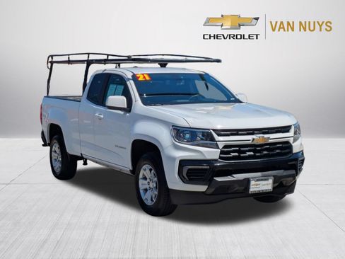 Used 2021 Chevrolet Colorado LT RWD image 3