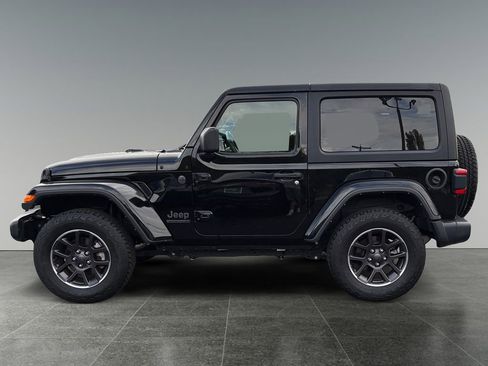 Used 2021 Jeep Wrangler Sport image 4