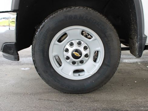 Used 2025 Chevrolet Silverado 2500 W/T w/ WT Convenience Package RWD image 35