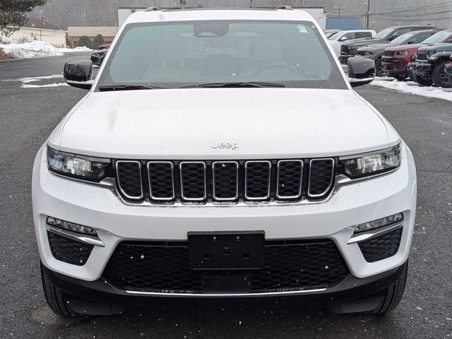 Used 2023 Jeep Grand Cherokee Limited AWD/4WD image 2