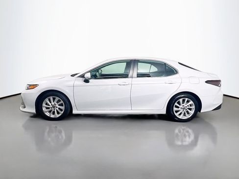 Used 2023 Toyota Camry LE FWD image 6