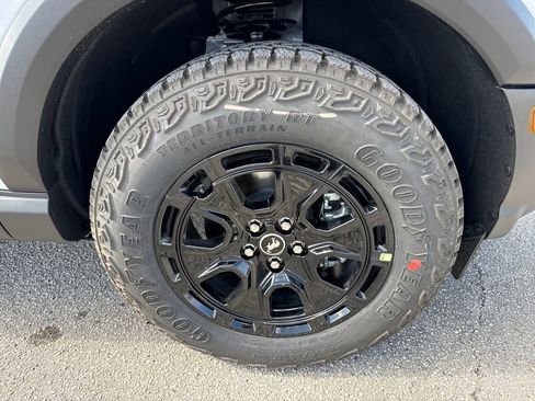New 2026 Ford Bronco Sport Outer Banks w/ Sasquatch Outer Banks Package AWD/4WD image 11