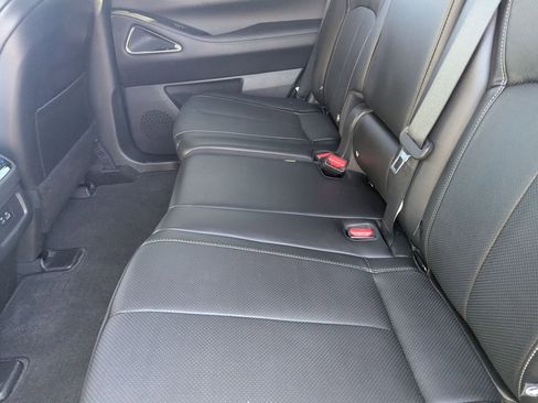 Certified 2025 INFINITI QX60 Luxe w/ Black Edition AWD/4WD image 17