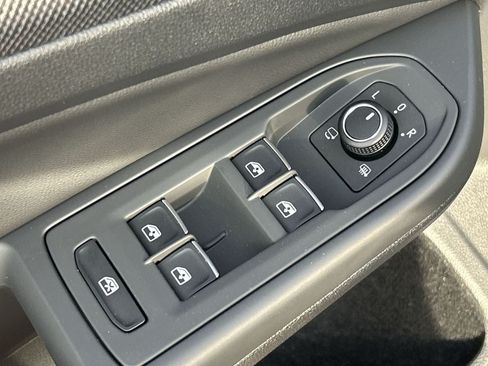 New 2026 Volkswagen Golf AWD/4WD image 17