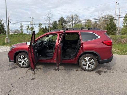 Used 2023 Subaru Ascent Premium w/ Convenience Package image 15