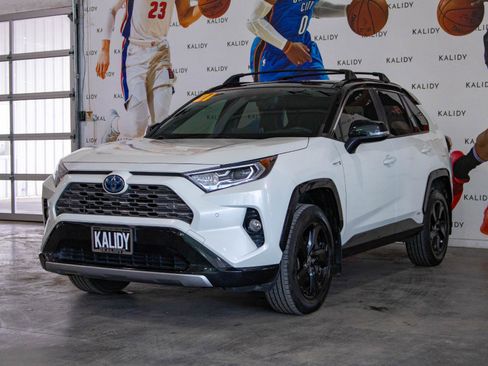 Used 2021 Toyota RAV4 XSE image 22