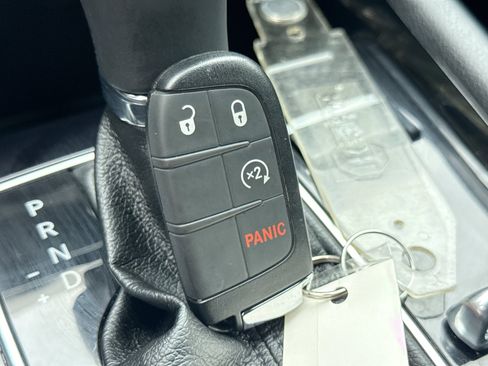 Used 2023 Jeep Compass Limited w/ Elite Group AWD/4WD image 23