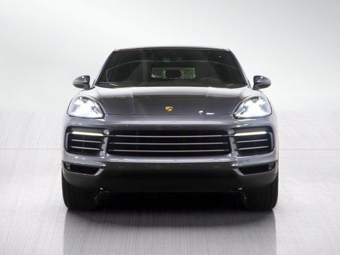 Used 2021 Porsche Cayenne w/ Premium Package Plus AWD/4WD image 8