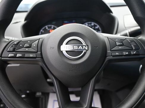 Used 2025 Nissan Altima 2.5 S image 17