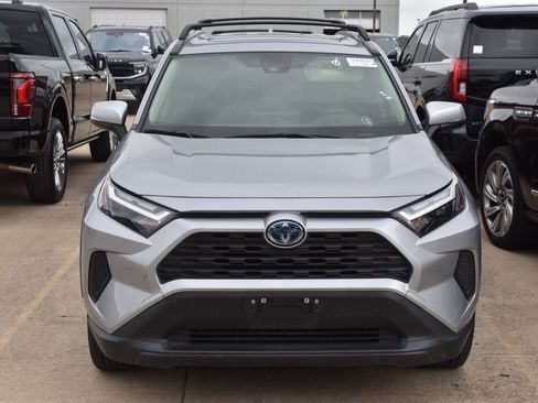 Used 2023 Toyota RAV4 XLE w/ Convenience Package image 3