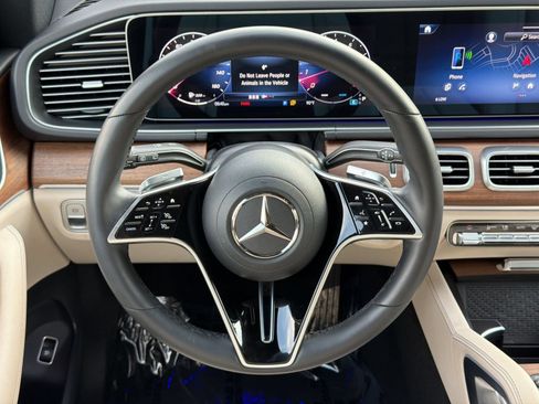 Certified 2026 Mercedes-Benz GLE 350 4MATIC image 11