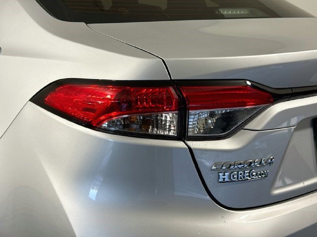 Used 2024 Toyota Corolla LE FWD image 34