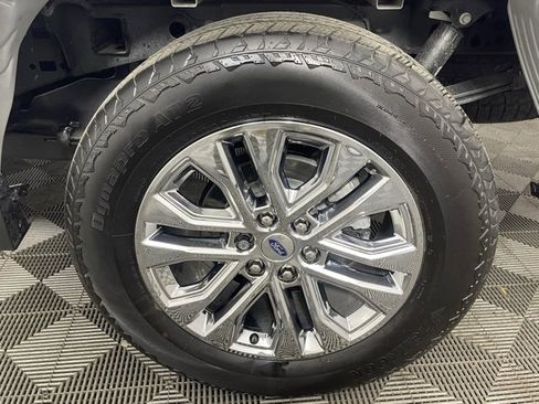 Used 2025 Ford F150 Lariat w/ Equipment Group 501A Mid image 24