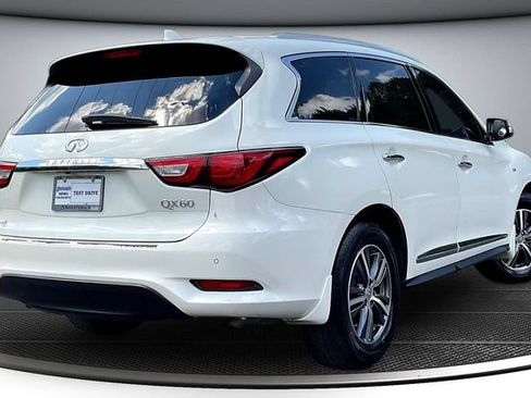 Used 2018 INFINITI QX60 FWD w/ Premium Plus Package image 5