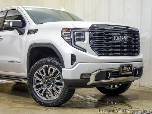 Used 2023 GMC Sierra 1500 Denali Ultimate AWD/4WD image 6