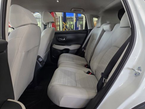New 2026 Honda HR-V LX image 8