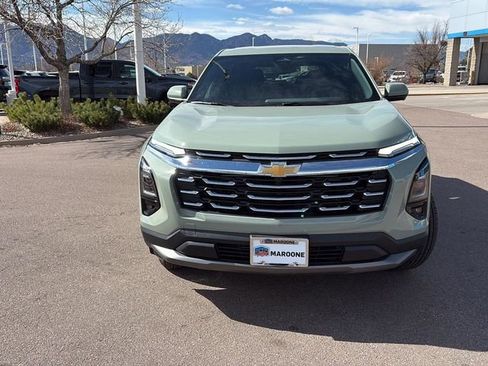 New 2026 Chevrolet Equinox LT w/ Safety and Technology Package image 2
