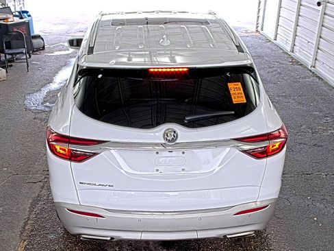 Used 2020 Buick Enclave Essence FWD image 4