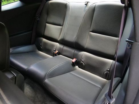 Used 2010 Chevrolet Camaro SS RWD image 29
