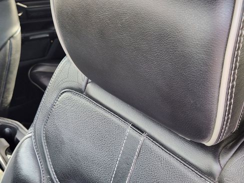 Used 2019 RAM 1500 Limited image 17