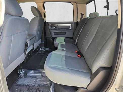 Used 2019 RAM 1500 Classic SLT AWD/4WD image 20