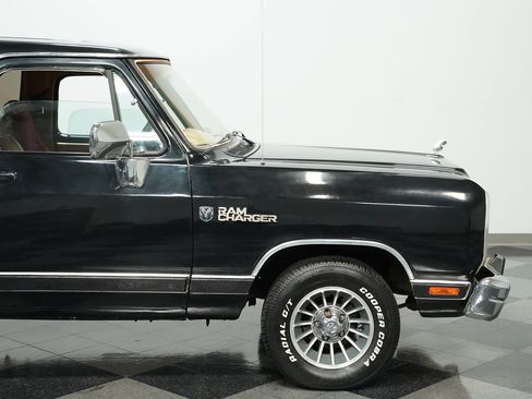 Used 1988 Dodge Ramcharger 2WD image 27