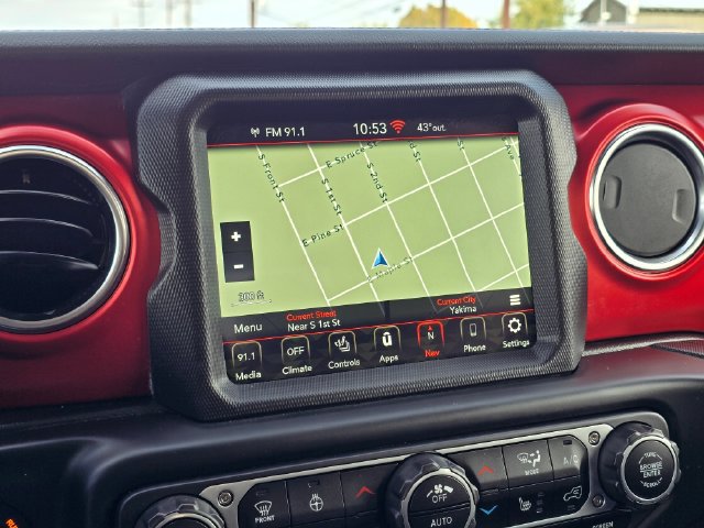 Used 2022 Jeep Gladiator Rubicon w/ LED Lighting Group AWD/4WD image 27